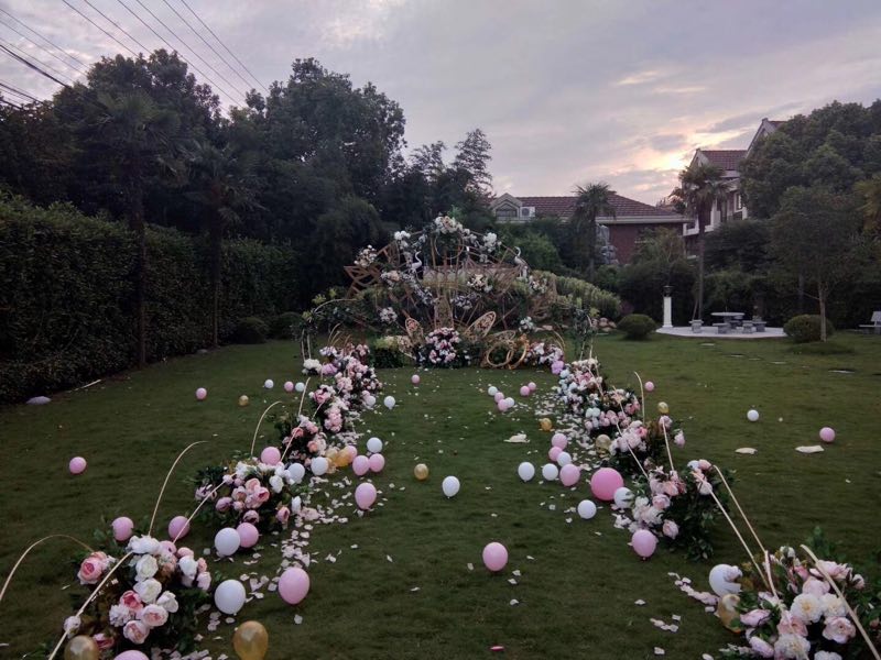 生态园轰趴别墅派对松江桃源府邸大草坪婚庆店